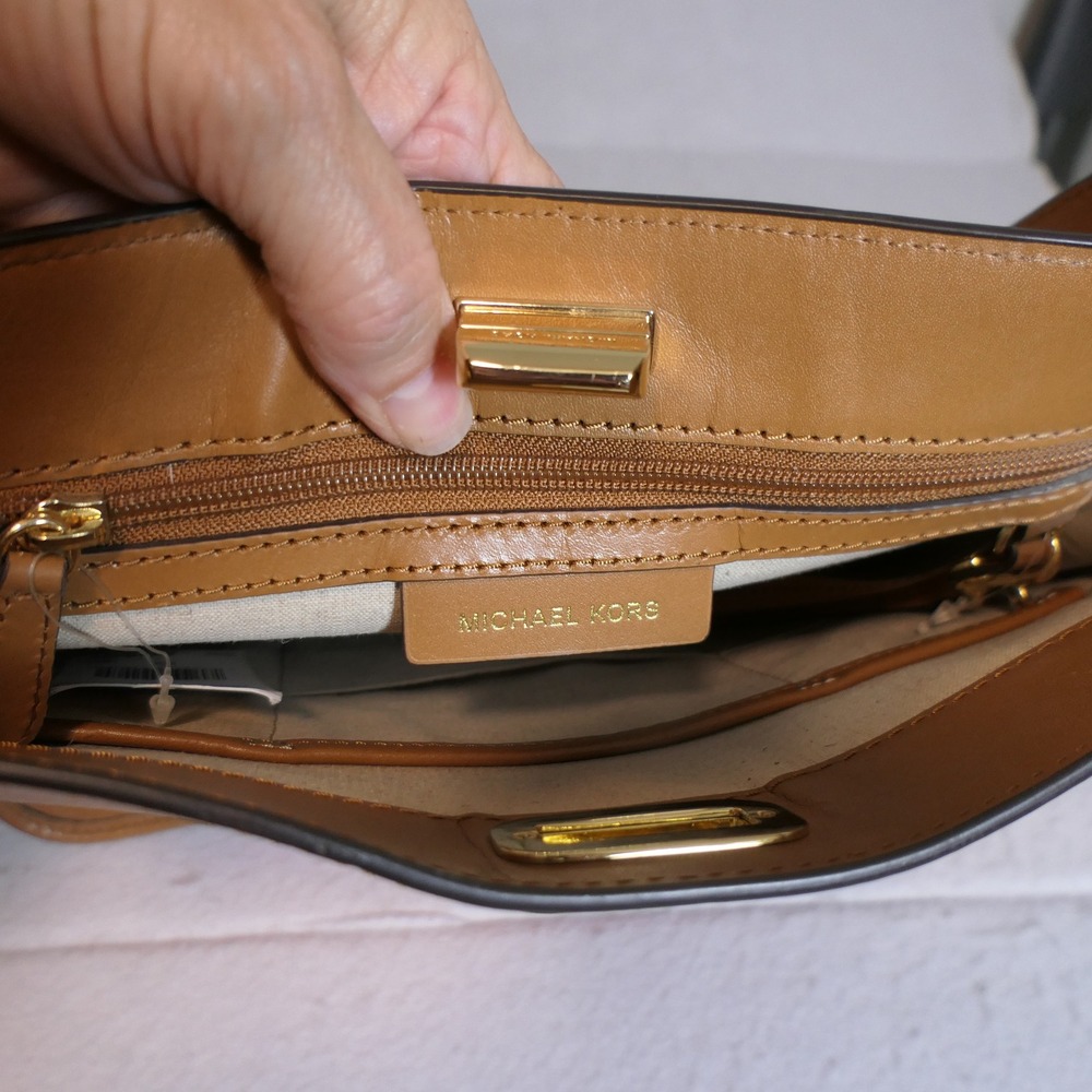 Michael Kors Womens Sullivan Messenger Bag L Tangerine Tan Canvas Leather Bold - Picture 15 of 16